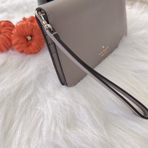 Darcy Clutch Wallet Wristlet
